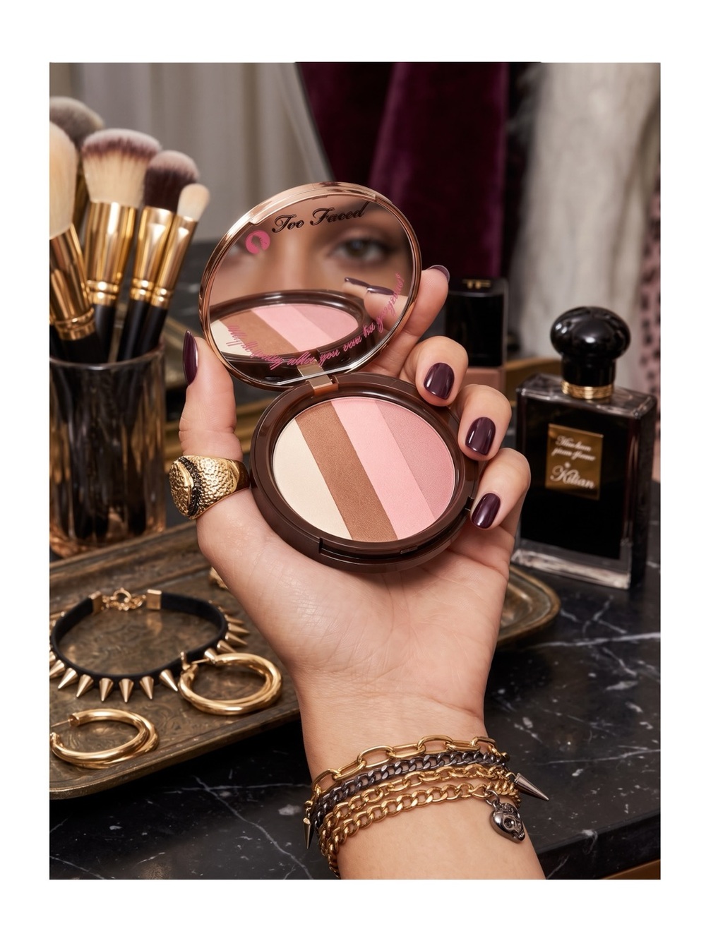 Deadstock: Too Faced 𖠌 Ltd Ed Snow Bunny Bronzer 𖠌 Mirror Finish Compact 𖠌 Full